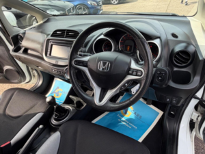 2013 Honda Jazz 1.4 I-Vtec Si-T Euro 5 5dr in White — image 3