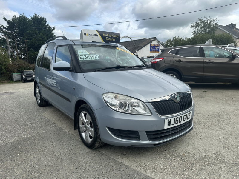 2010 Skoda Roomster 1.2 Tsi Se in Blue — image 1