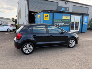 2016 Volkswagen Polo 1.4 Tdi Bluemotion Tech Se Euro 6 (s/s) 5dr in Black — image 3