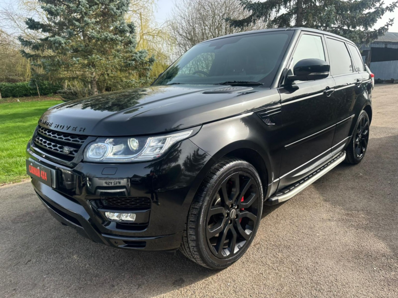 2013 Land Rover Range Rover Sport 3.0 Sd V6 Hse in Black — image 1