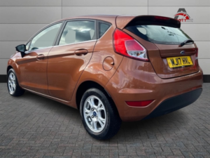 2017 Ford Fiesta 1.5 Tdci Econetic Zetec in Brown — image 3