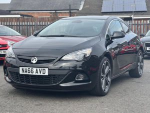 2016 Vauxhall Astra Gtc 1.4i Turbo Limited Edition Euro 6 (s/s) 3dr in Black — image 2