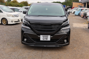 2015 Toyota Vellfire 3.5 30 Series Royal Lounge 4 Seats in Black — image 2
