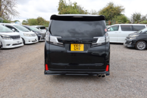 2015 Toyota Vellfire 3.5 30 Series Royal Lounge 4 Seats in Black — image 5