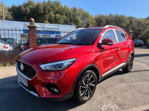 2023 MG MG Zs 1.0 T-Gdi Exclusive Auto Euro 6 5dr in Red — image 2