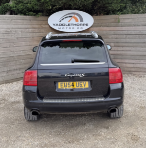 2005 Porsche Cayenne 3.2 V6 in Black — image 5