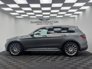 2017 Mercedes-Benz Glc 3.0 Glc350d V6 Amg Line in Grey — image 5