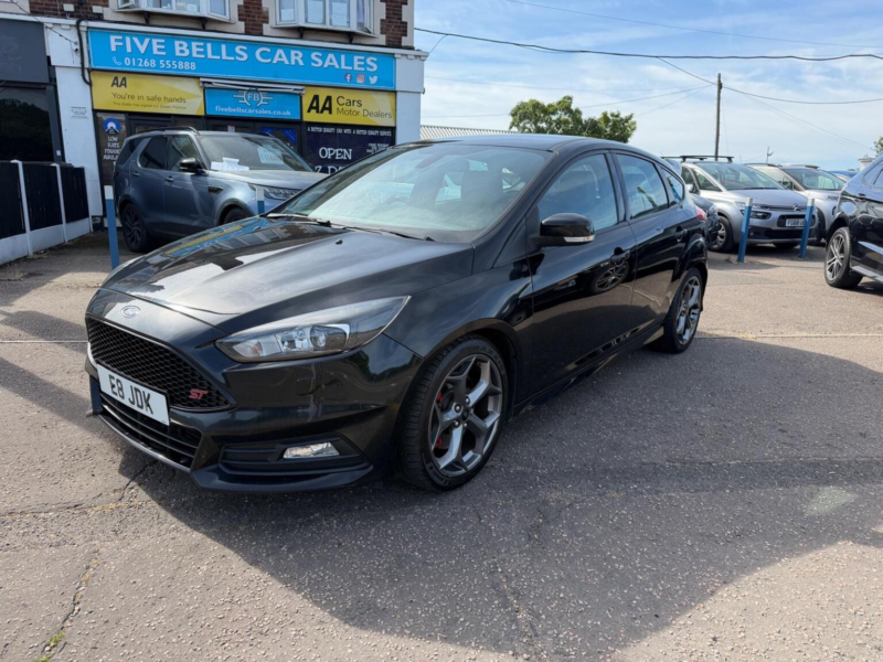 2017 Ford Focus 2.0t Ecoboost St-3 Euro 6 (s/s) 5dr in Black — image 1