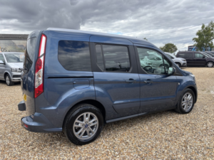 2021 Ford Tourneo Connect Wheelchair Accessible Vehicle Wav Titanium Tourneo Connect 1.5l Ecoblue 120ps in Blue — image 3