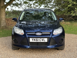 2012 Ford Focus 1.6 Edge in Blue — image 2