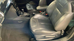 2015 Citroen Ds3 1.6 Vti Dstyle Auto Euro 5 3dr in Black — image 4