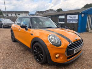 2015 MINI Hatch