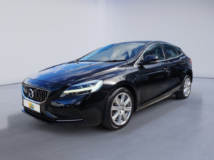 2017 Volvo V40 2.0 D2 Inscription Hatchback 5dr Diesel Manual Euro 6 (s/s) (120 Ps) in Black — image 3