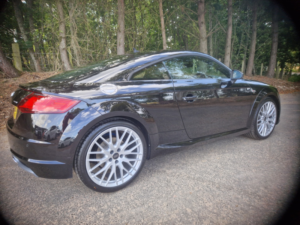 2016 Audi Tt 2.0 Tfsi S Line in Black — image 4