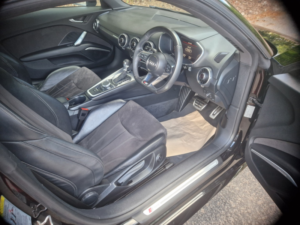 2016 Audi Tt 2.0 Tfsi S Line in Black — image 5