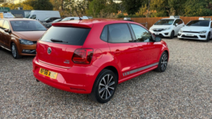 2016 Volkswagen Polo 1.2 Tsi Bluemotion Tech Se Design DSG Euro 6 (s/s) 5dr in Red — image 5