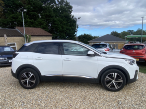 2020 Peugeot 3008 1.2 Puretech Allure in White — image 2