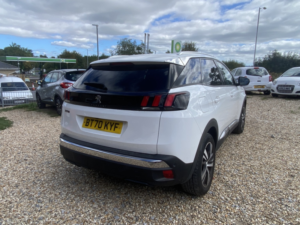 2020 Peugeot 3008 1.2 Puretech Allure in White — image 3