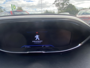 2020 Peugeot 3008 1.2 Puretech Allure in White — image 4