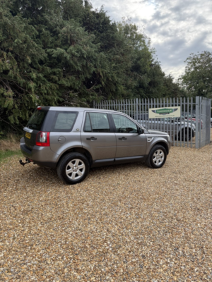 2010 Land Rover Freelander 2 2.2 Td4e Gs in Grey — image 5