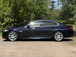 2012 BMW 5 Series 2.0 520d M Sport Saloon in Black — image 2