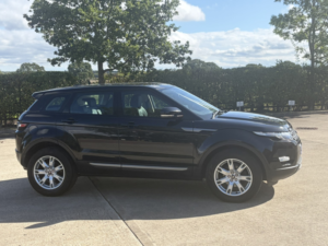 2013 Land Rover Range Rover Evoque 2.2 Sd4 Pure in Black — image 2