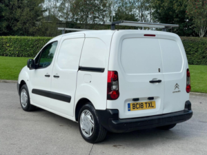 2018 Citroen Berlingo 1.6 Bluehdi 625 Enterprise L1 5dr in White — image 5