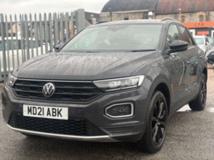 2021 Volkswagen T-Roc 1.5 T-Roc Black Edition Tsi Evo Semi-Auto 5dr in Grey — image 3