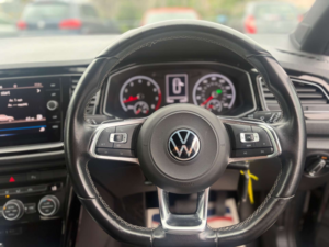 2021 Volkswagen T-Roc 1.5 T-Roc Black Edition Tsi Evo Semi-Auto 5dr in Grey — image 5