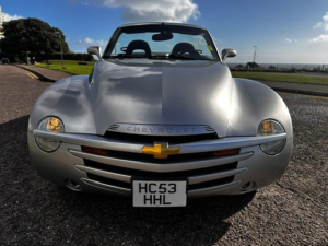 2004 Chevrolet Ssr 5.3 V8 Convertible Pickup in Silver — image 3