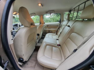 2011 Volvo Xc70 2.0 D3 Se Lux Estate 5dr Diesel Geartronic Euro 5 (163 Ps) in Bronze — image 5