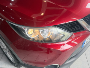 2015 Nissan Qashqai 1.5 Dci Acenta Premium in Red — image 3