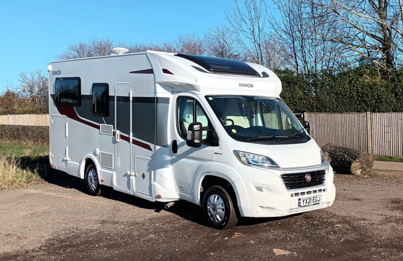 2021 Fiat Ducato Rimor Seal 98 Split Plus Rear Bed 2.3 Multijet in White — image 1