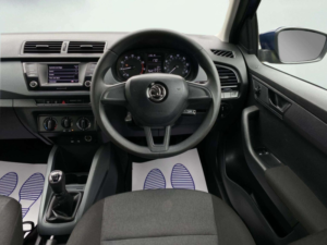 2017 Skoda Fabia 1.0 S Euro 6 (s/s) 5dr in Blue — image 3
