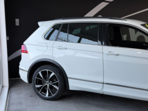 2020 Volkswagen Tiguan 1.5 Tsi R-Line DSG Euro 6 (s/s) 5dr in White — image 5