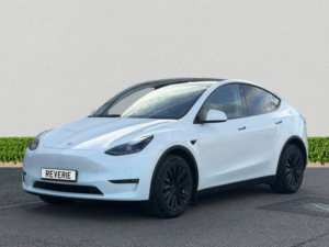 2022 Tesla Model Y (dual Motor) Long Range SUV 5dr Electric Auto 4wde (384 Bhp) in White — image 3