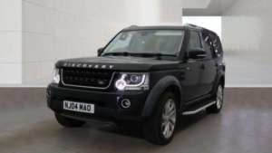 2016 Land Rover Discovery 4 3.0 Sd V6 Landmark Auto 4WD Euro 6 (s/s) 5dr in Black — image 3