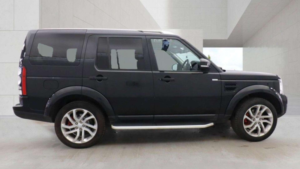 2016 Land Rover Discovery 4 3.0 Sd V6 Landmark Auto 4WD Euro 6 (s/s) 5dr in Black — image 6