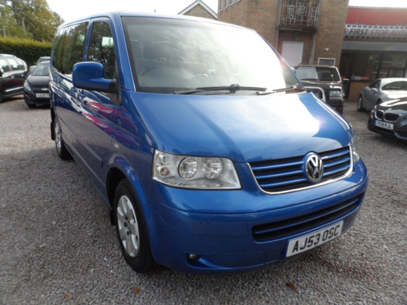 2003 Volkswagen Caravelle 2.5 in Blue — image 1