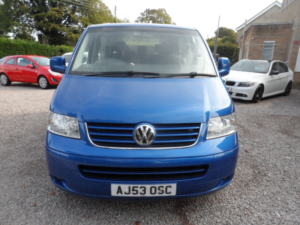 2003 Volkswagen Caravelle 2.5 in Blue — image 2