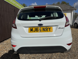 2015 Ford Fiesta 1.3 Zetec in White — image 5