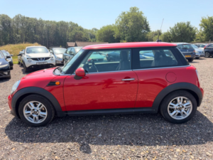 2011 MINI Hatch 1.6 One D Euro 5 (s/s) 3dr in Red — image 6