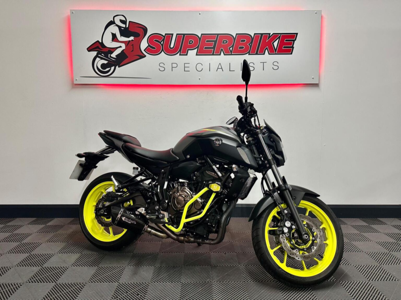 2018 Yamaha Mt-07 700 Abs Hyper-Naked Euro 4 in Grey — image 1