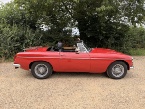1970 MG Mgb 1.8 Roadster in Red — image 5