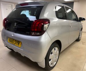 2015 Peugeot 108 1.0 Vti Active Hatchback 3dr Petrol Manual Euro 5 Euro 5 (68 Ps) in Silver — image 3