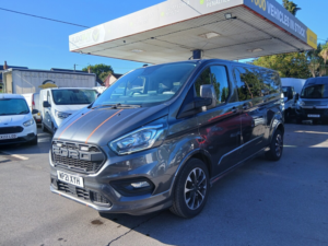 2021 Ford Transit Custom Custom 320 Ecoblue Sport in Black — image 3