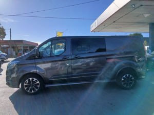 2021 Ford Transit Custom Custom 320 Ecoblue Sport in Black — image 5