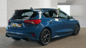 2019 Ford Focus 2.3 T Ecoboost St in Blue — image 5