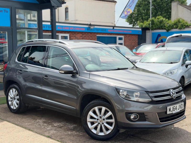 2014 Volkswagen Tiguan 2.0 Tdi Bluemotion Tech Match DSG 4WD Euro 5 (s/s) 5dr in Grey — image 1