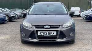 2012 Ford Focus 1.6 Tdci Titanium Euro 5 (s/s) 5dr in Brown — image 2